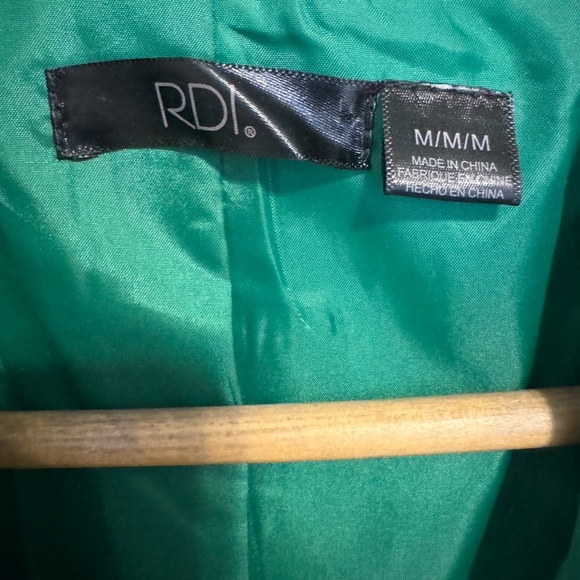 Green Blazer - Picture 3 of 3